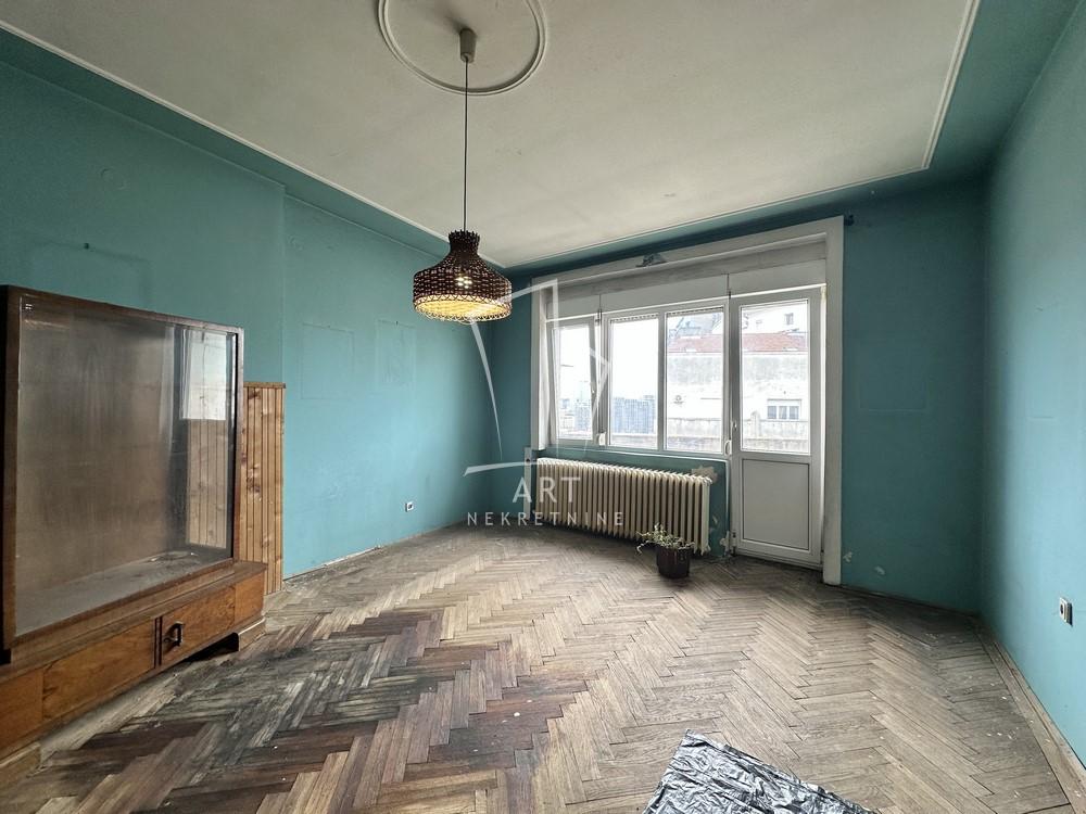 Stan na prodaju u Beogradu, Stari grad, trosoban, 73m2, cena 400000 evra