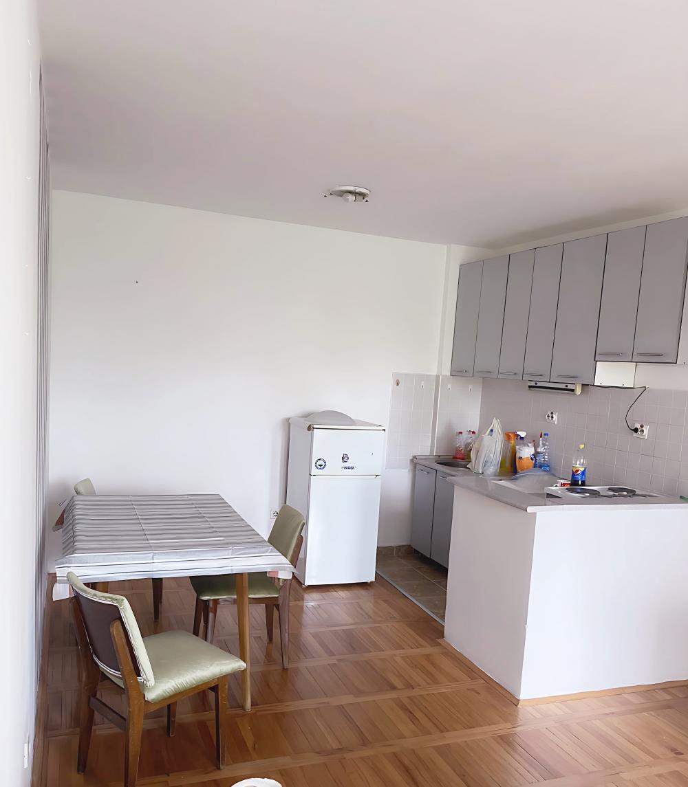 Stan na prodaju u Beogradu, Mirijevo 1, dvosoban, 43m2, cena 124700 evra