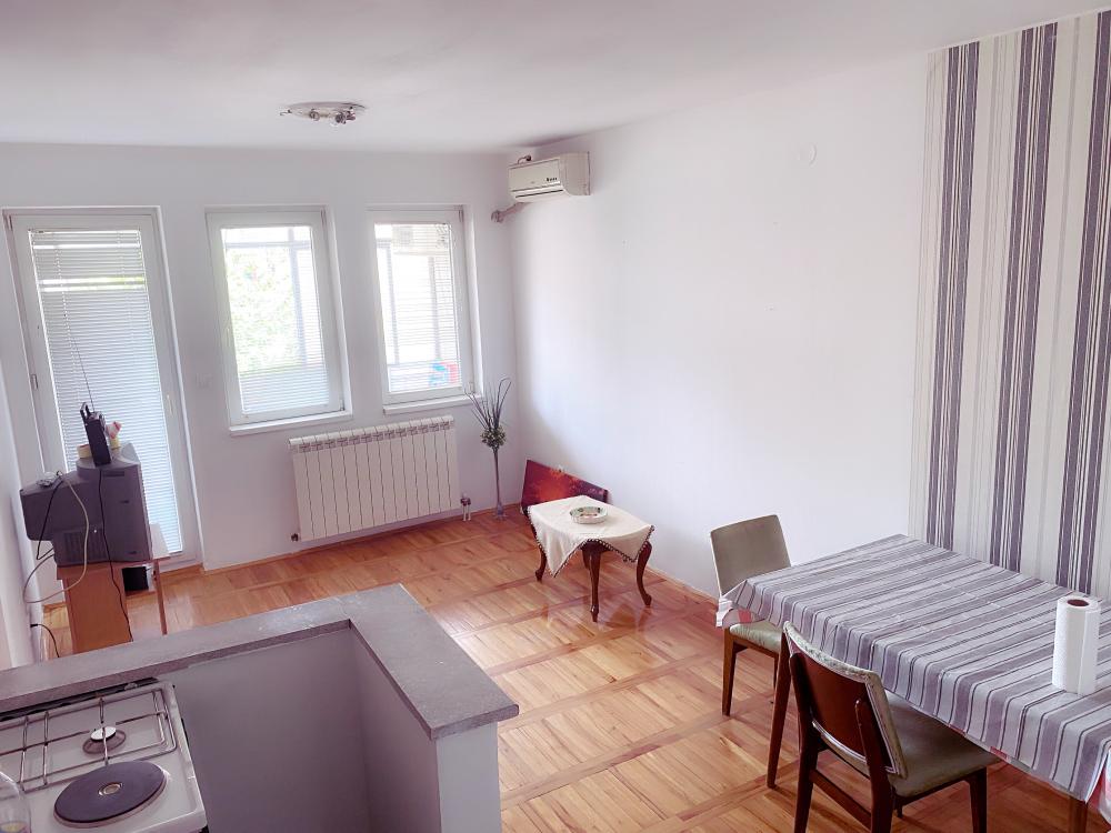 Stan na prodaju u Beogradu, Mirijevo 1, dvosoban, 43m2, cena 124700 evra