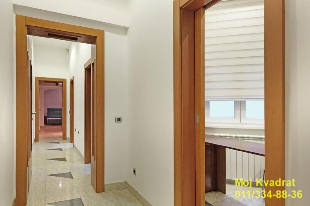 Stan na prodaju u Beogradu, Dorćol, 120m2, cena 508000 evra