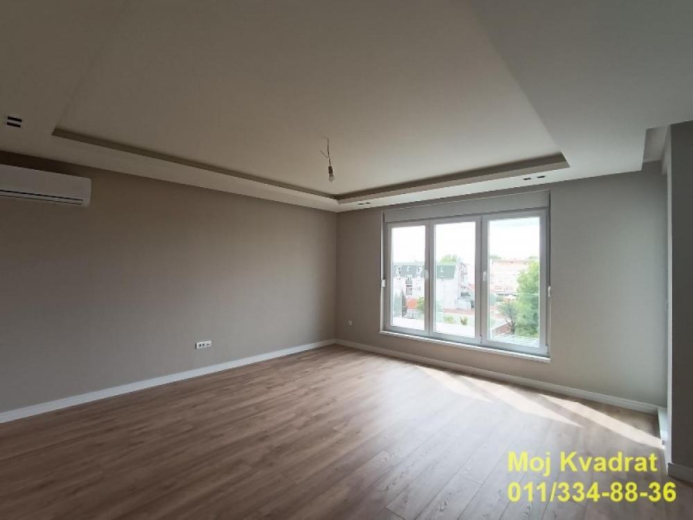 Stan na prodaju u Beogradu, Gornji grad, cetvorosoban, 120m2, cena 394000 evra