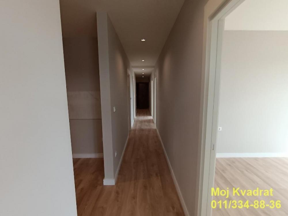 Stan na prodaju u Beogradu, Gornji grad, cetvorosoban, 120m2, cena 394000 evra