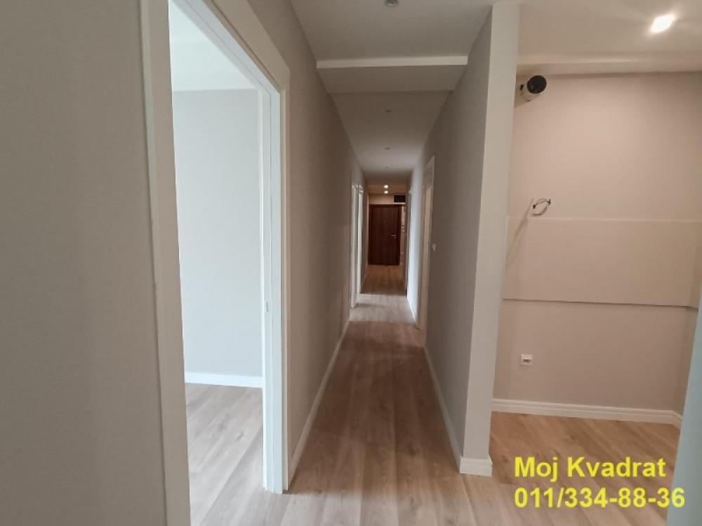 Stan na prodaju u Beogradu, Gornji grad, cetvorosoban, 98m2, cena 323000 evra