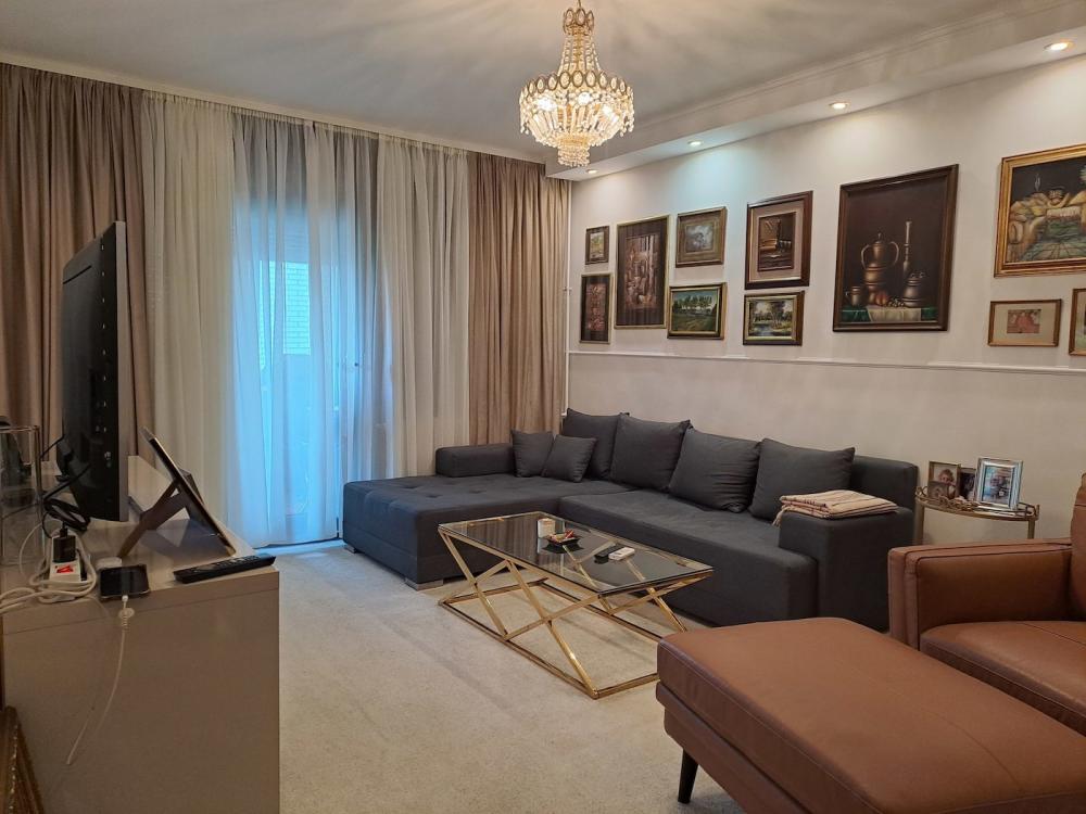 Stan na prodaju u Beogradu, Bežanijska kosa, cetvorosoban, 92m2, cena 350000 evra