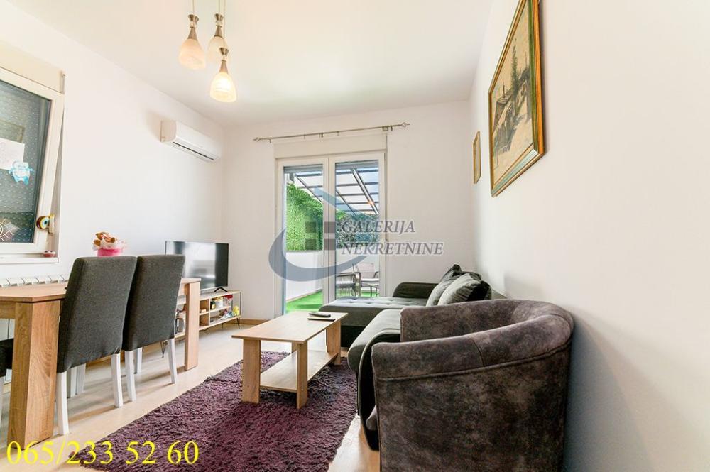 Stan na prodaju u Beogradu, Zvezdara, dvoiposoban, 64m2, cena 130000 evra