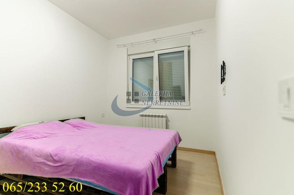 Stan na prodaju u Beogradu, Zvezdara, dvoiposoban, 64m2, cena 139000 evra