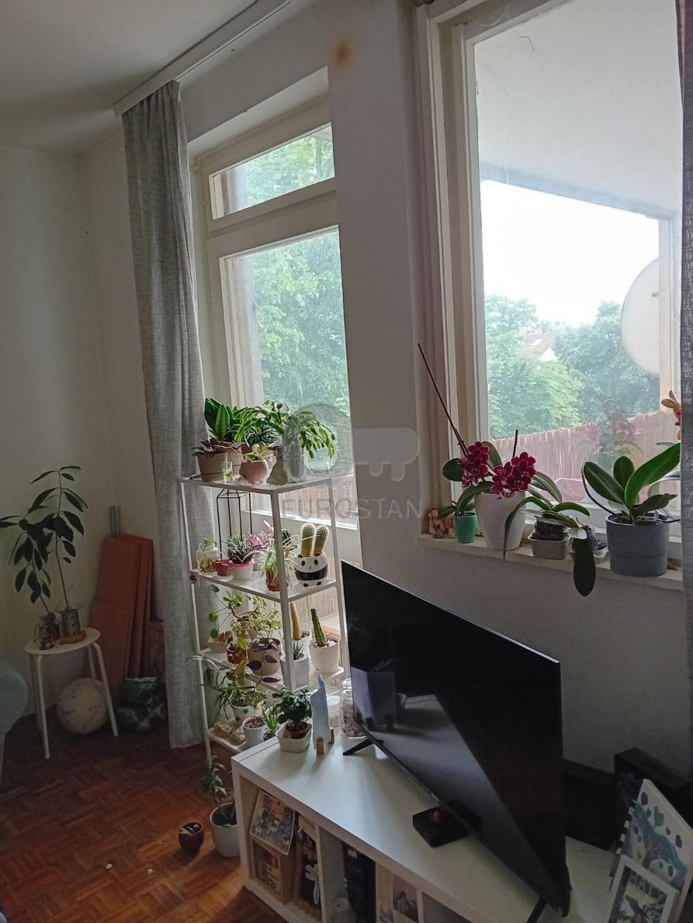 Stan na prodaju u Beogradu, Labudovo brdo, trosoban, 60m2, cena 135000 evra