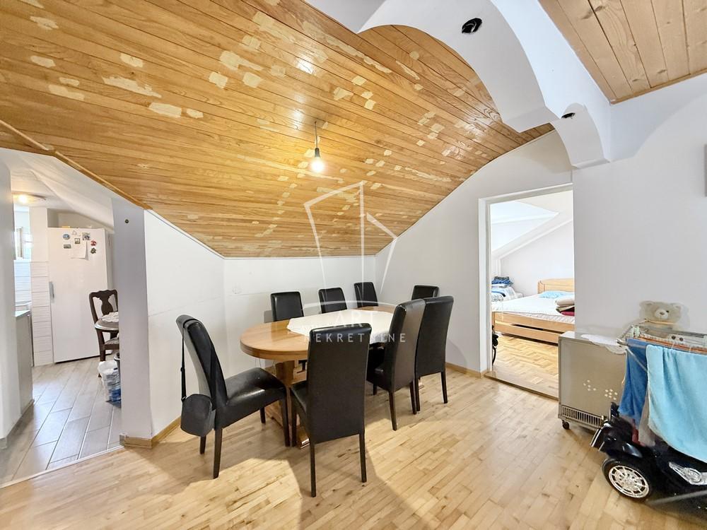 Stan na prodaju u Beogradu, Barajevo, 150m2, cena 170000 evra