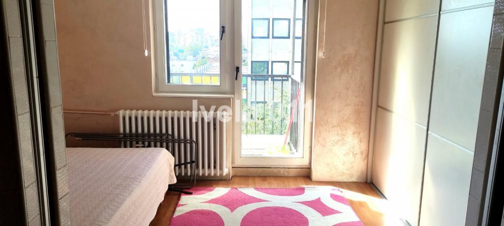Stan na prodaju u Beogradu, Stari grad, dvoiposoban, 52m2, cena 250000 evra