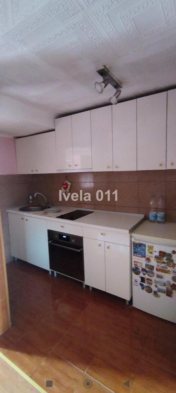 Stan na prodaju u Beogradu, Stari grad, dvoiposoban, 52m2, cena 250000 evra