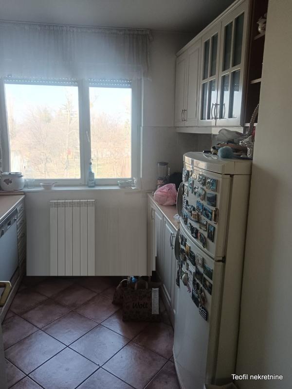 Stan na prodaju u Beogradu, Dedinje, trosoban, 82m2, cena 265000 evra