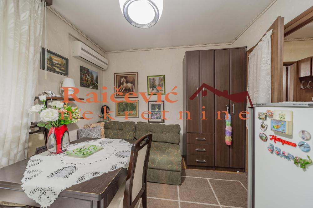 Stan na prodaju u Beogradu, Tašmajdan, jednosoban, 37m2, cena 155000 evra