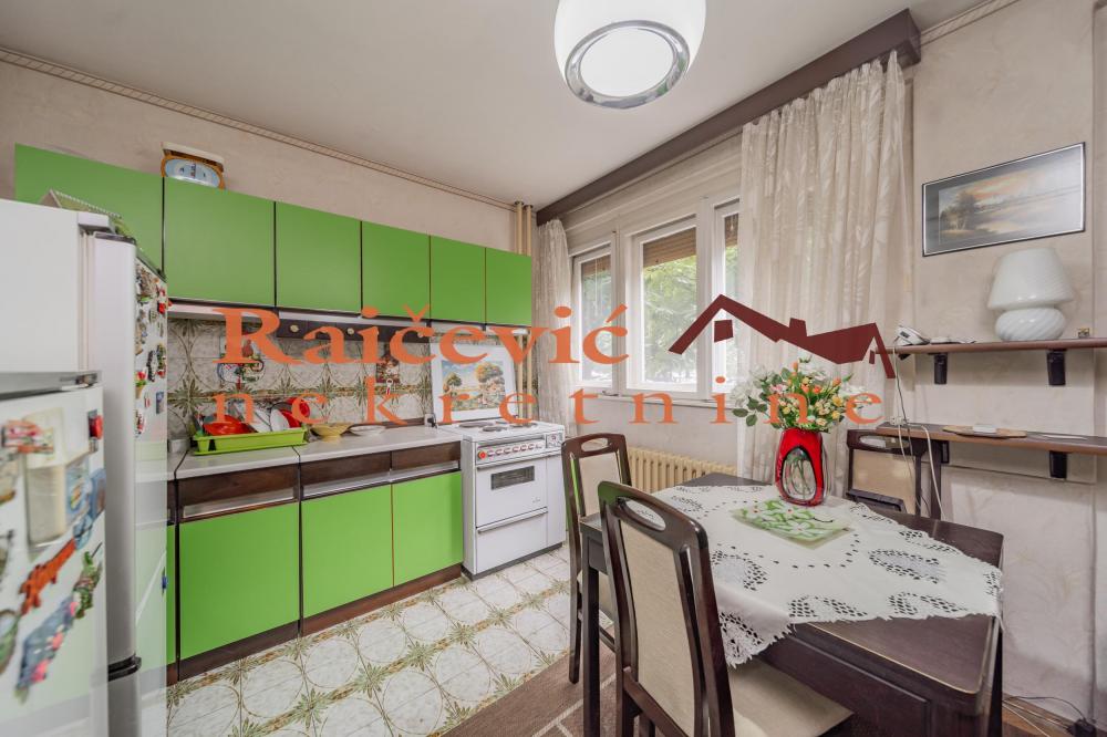 Stan na prodaju u Beogradu, Tašmajdan, jednosoban, 37m2, cena 155000 evra