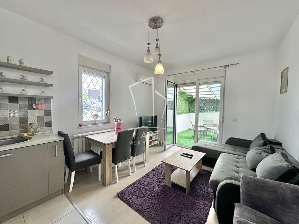 Stan na prodaju u Beogradu, Mirijevo, dvoiposoban, 47m2, cena 134000 evra