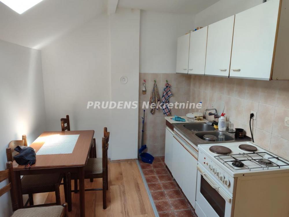 Stan na prodaju u Beogradu, Surčin, dvosoban, 35m2, cena 63000 evra