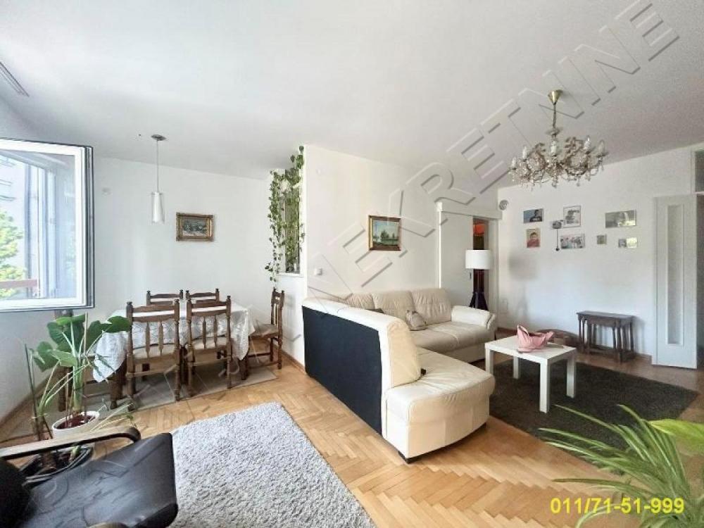 Stan na prodaju u Beogradu, Naselje Stepa Stepanović, dvosoban, 62m2, cena 195000 evra