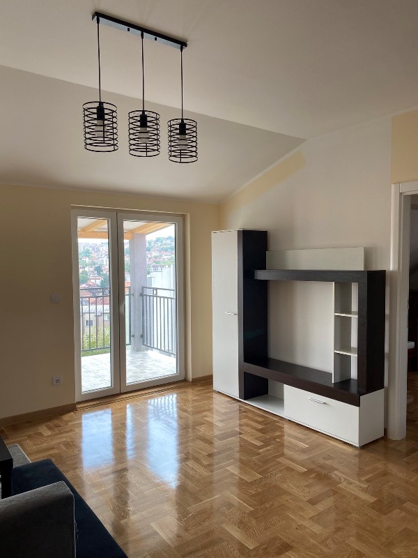 Stan na prodaju u Beogradu, Mirijevo, trosoban, 54m2, cena 125000 evra