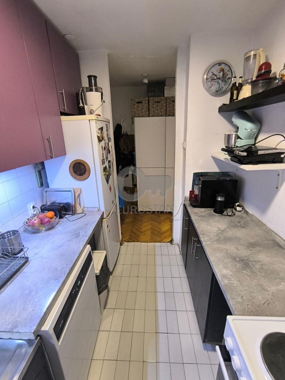 Stan na prodaju u Beogradu, Čukarica, jednoiposoban, 44m2, cena 128000 evra