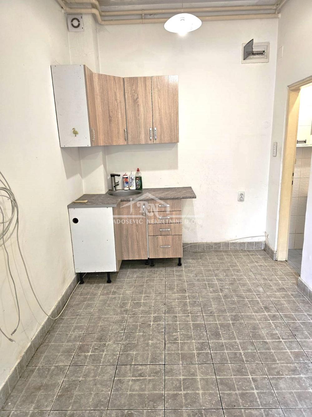 Stan na prodaju u Beogradu, Stari Košutnjak, 19m2, cena 53000 evra