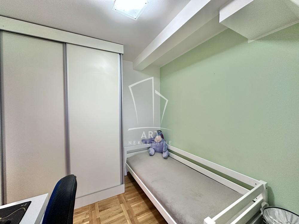 Stan na prodaju u Beogradu, Zvezdara, jednoiposoban, 41m2, cena 97000 evra