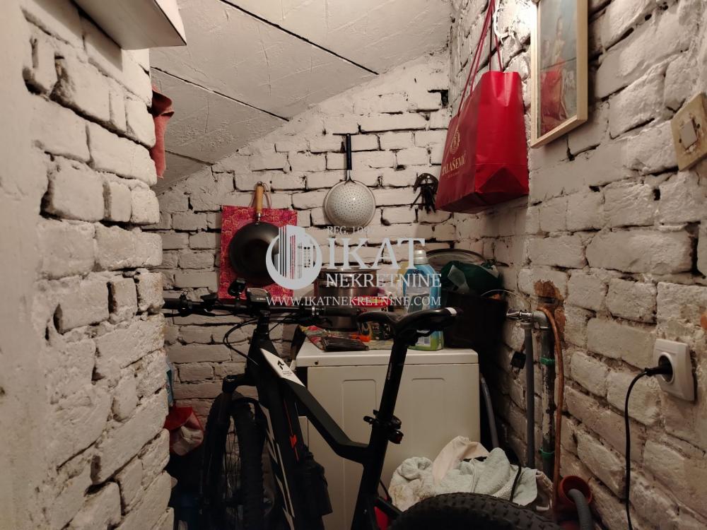 Stan na prodaju u Beogradu, Stari grad, jednoiposoban, 29m2, cena 75000 evra