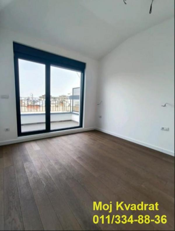 Stan na prodaju u Beogradu, Vukov spomenik, troiposoban, 92m2, cena 505000 evra