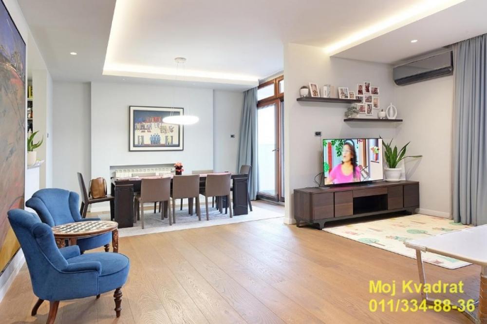 Stan na prodaju u Beogradu, Vračar (Centar), cetvorosoban, 151m2, cena 1100000 evra