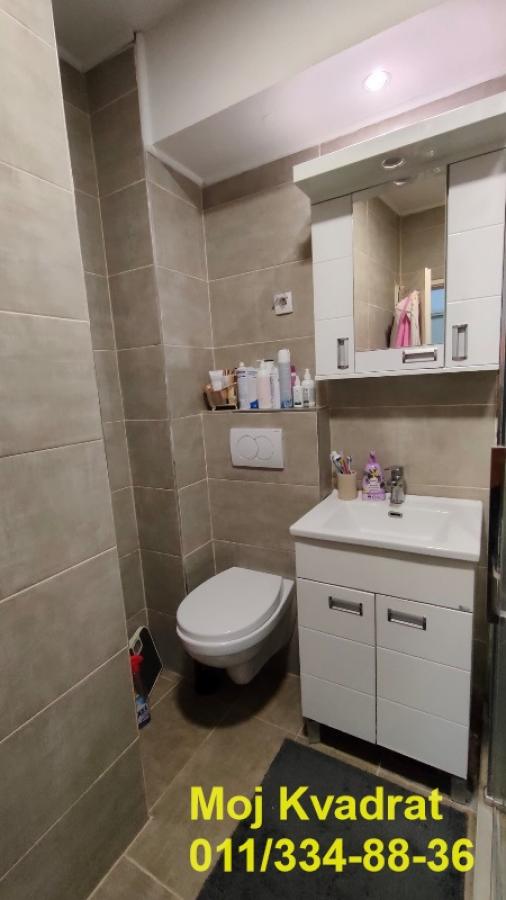 Stan na prodaju u Beogradu, Rakovica, dvoiposoban, 56m2, cena 152000 evra