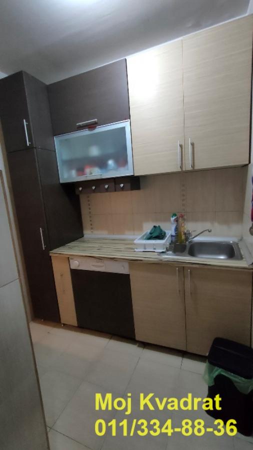 Stan na prodaju u Beogradu, Rakovica, dvoiposoban, 56m2, cena 152000 evra