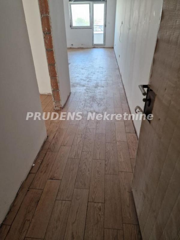 Stan na prodaju u Beogradu, Dušanovac, jednoiposoban, 47m2, cena 141000 evra