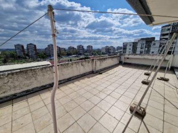 Stan na prodaju u Beogradu, Novi Beograd blok 62, trosoban, 93m2, cena 241000 evra