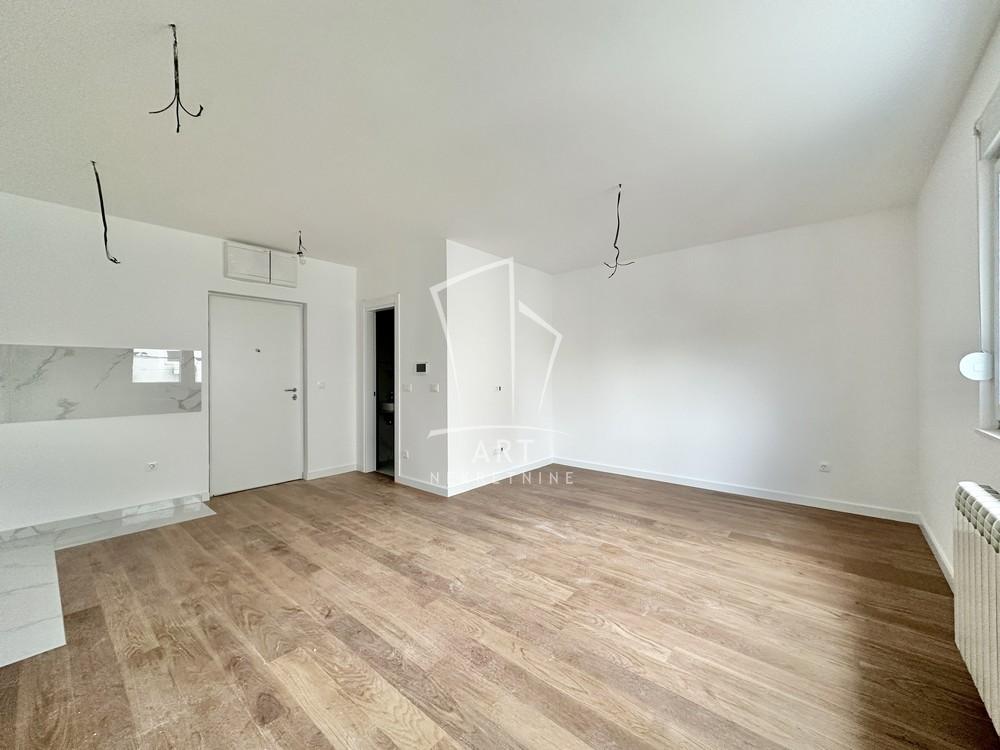 Stan na prodaju u Beogradu, Vračar, dvosoban, 38m2, cena 177000 evra
