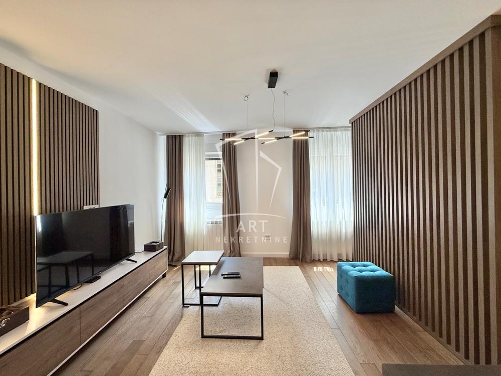 Stan na prodaju u Beogradu, Crveni Krst, dvoiposoban, 62m2, cena 270000 evra