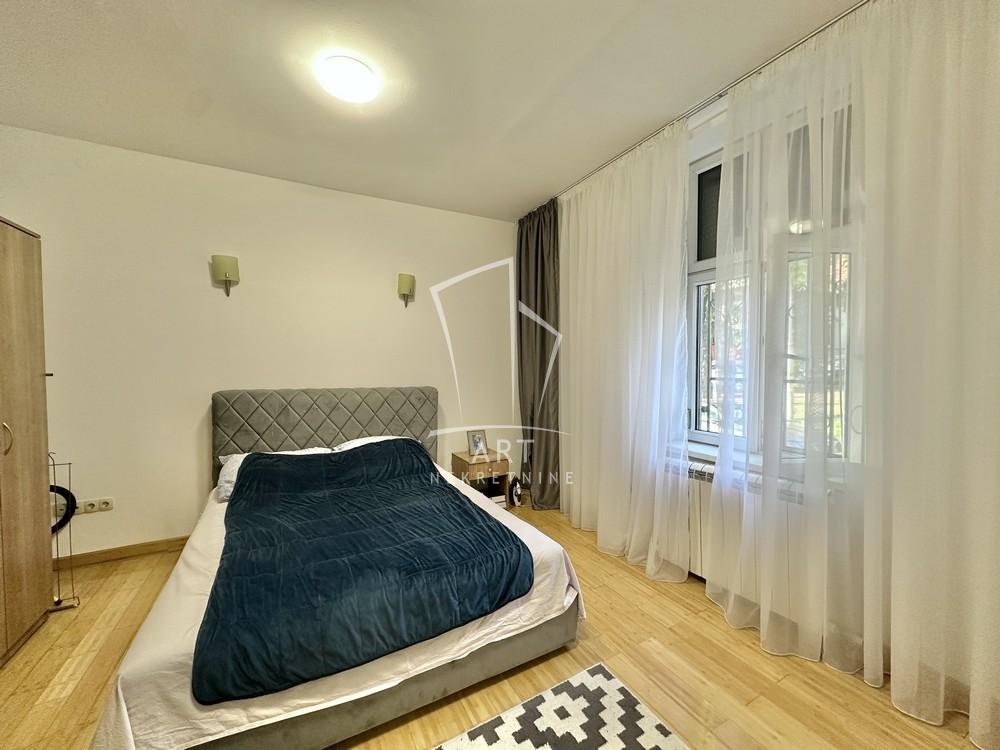 Stan na prodaju u Beogradu, Vukov spomenik, dvosoban, 46m2, cena 149000 evra