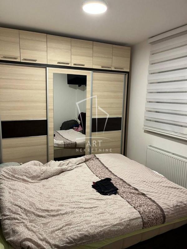 Stan na prodaju u Beogradu, Mirijevo, dvoiposoban, 49m2, cena 140000 evra