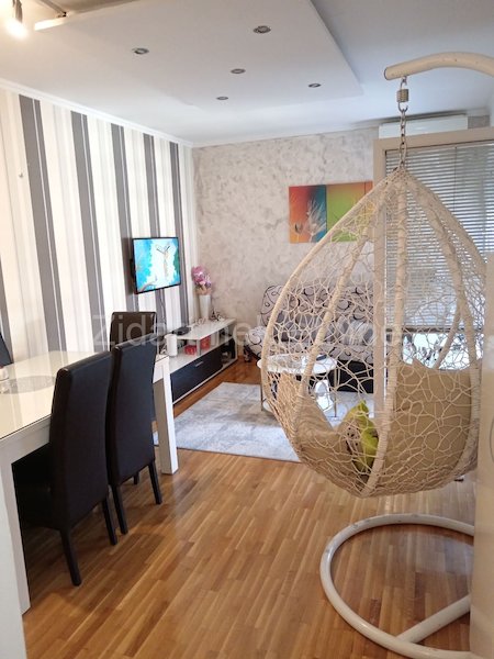 Stan na prodaju u Beogradu, Gornji grad, jednoiposoban, 37m2, cena 130000 evra