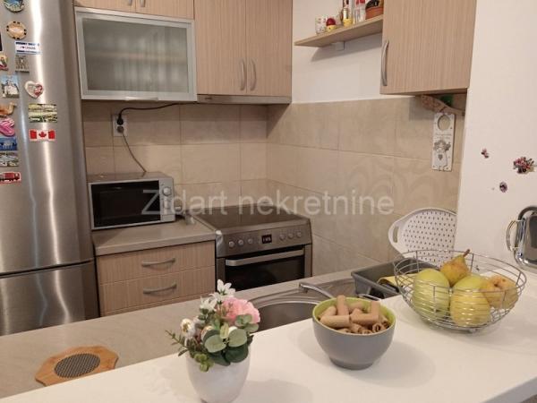 Stan na prodaju u Beogradu, Gornji grad, jednoiposoban, 37m2, cena 130000 evra