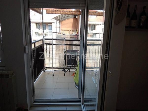 Stan na prodaju u Beogradu, Gornji grad, jednoiposoban, 37m2, cena 130000 evra