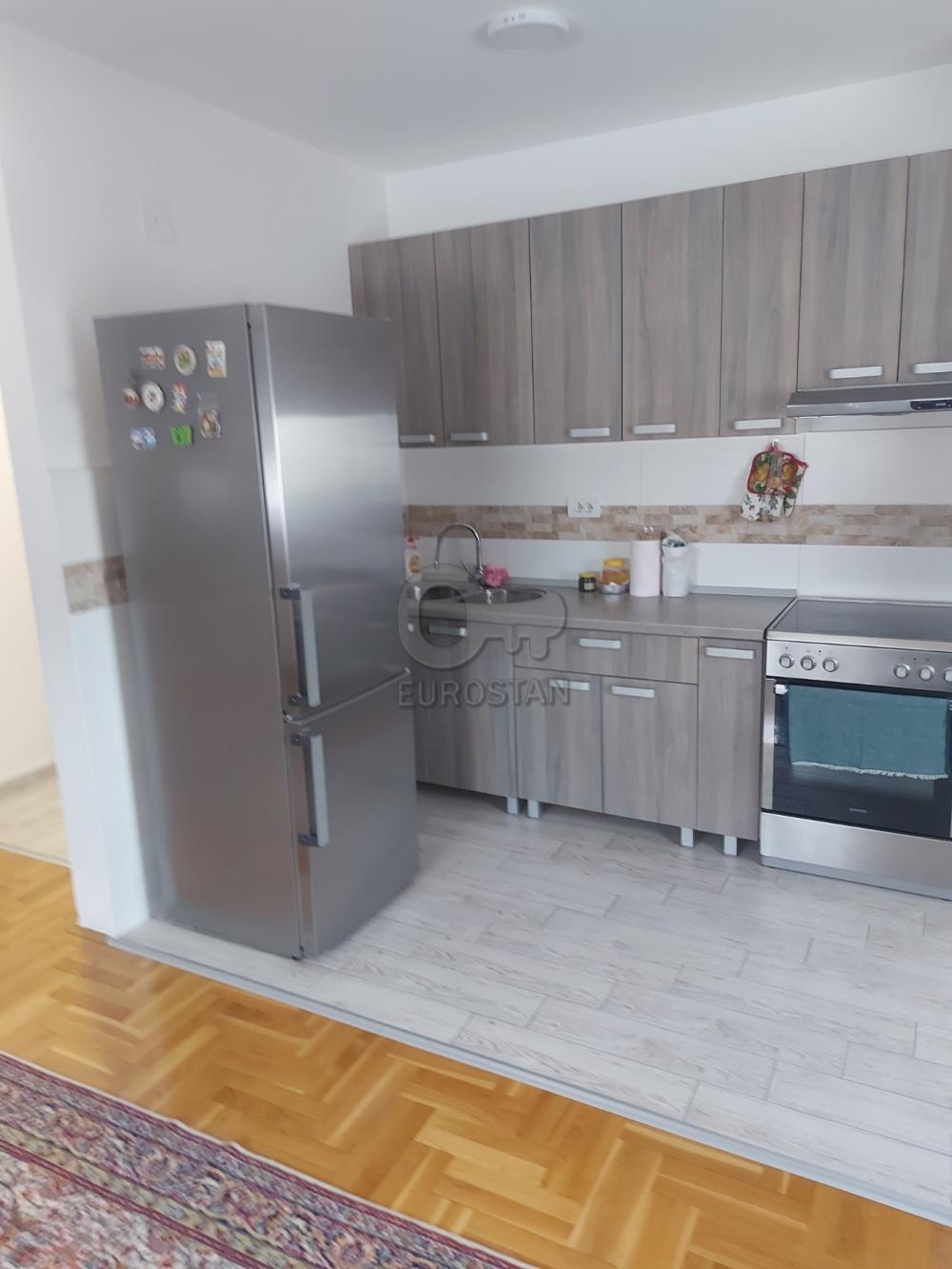 Stan na prodaju u Beogradu, Novi Beograd, dvosoban, 49m2, cena 115000 evra