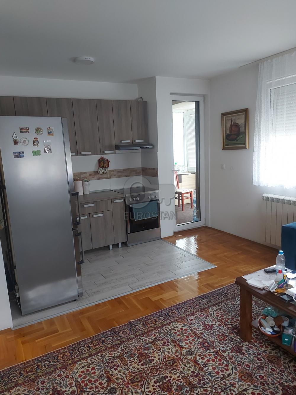 Stan na prodaju u Beogradu, Novi Beograd, dvosoban, 49m2, cena 115000 evra