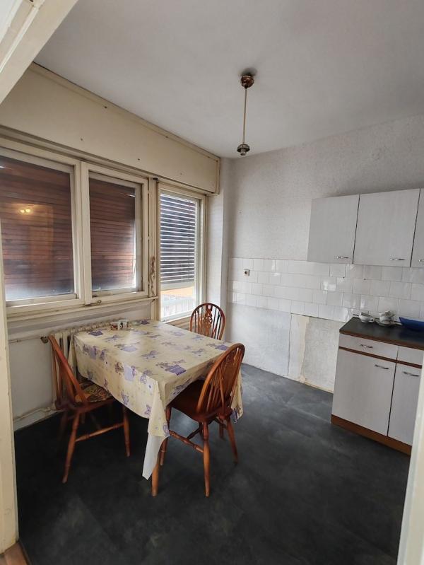 Stan na prodaju u Beogradu, Novi Beograd blok 45 (TC Enjub), dvosoban, 70m2, cena 210000 evra