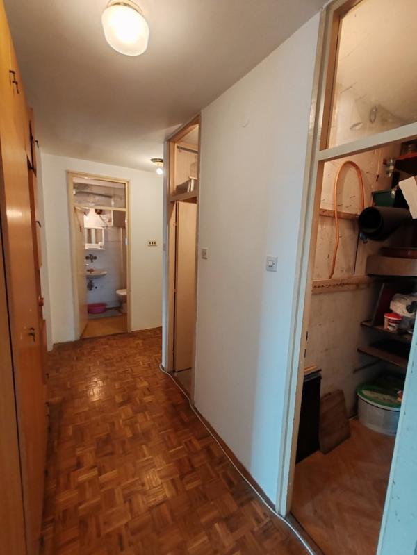 Stan na prodaju u Beogradu, Novi Beograd blok 45 (TC Enjub), dvosoban, 70m2, cena 210000 evra