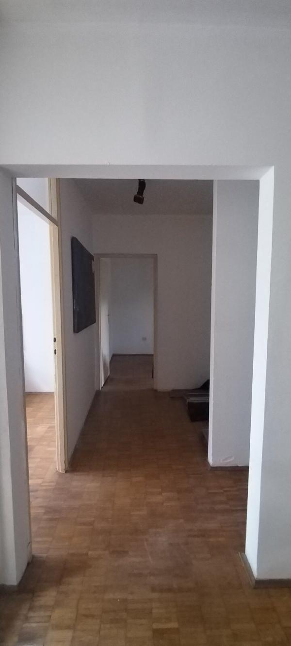 Stan na prodaju u Beogradu, Skojevsko naselje, dvoiposoban, 80m2, cena 200000 evra