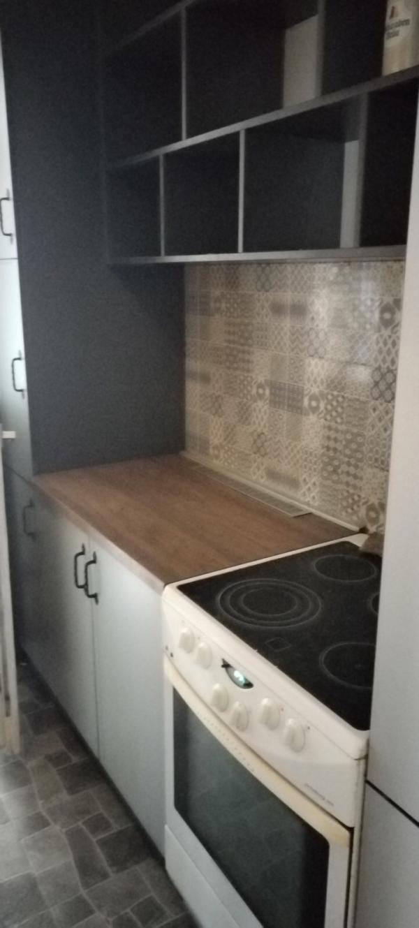 Stan na prodaju u Beogradu, Skojevsko naselje, dvoiposoban, 80m2, cena 200000 evra