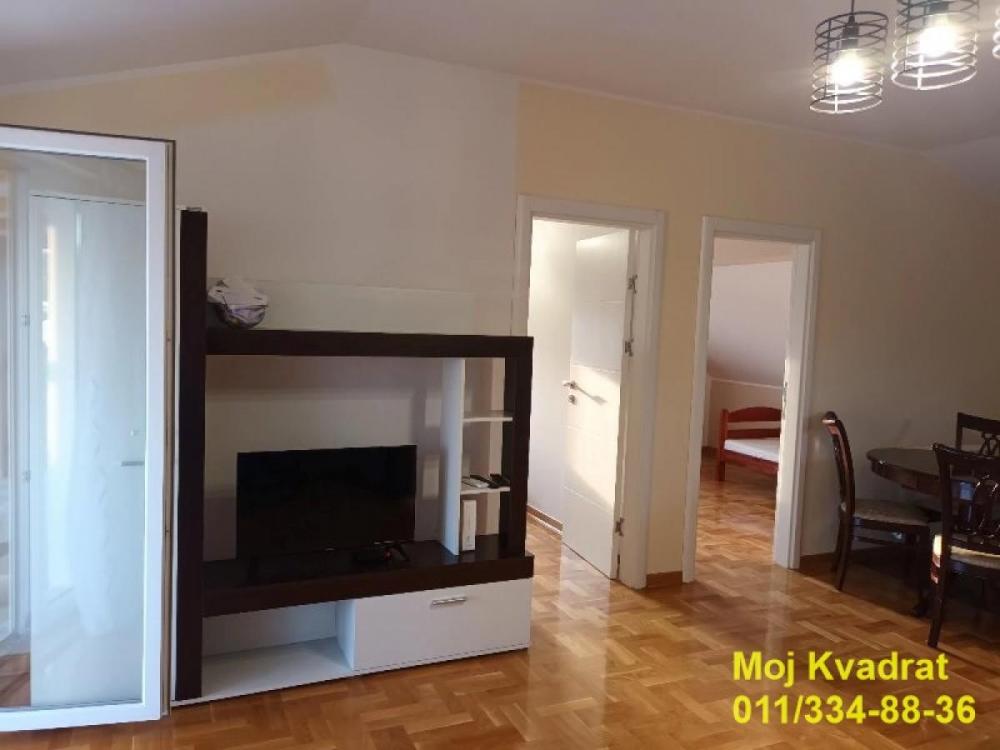 Stan na prodaju u Beogradu, Mirijevo, trosoban, 65m2, cena 126000 evra