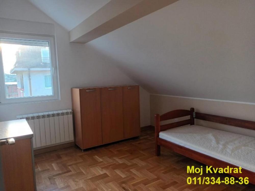 Stan na prodaju u Beogradu, Mirijevo, trosoban, 65m2, cena 126000 evra
