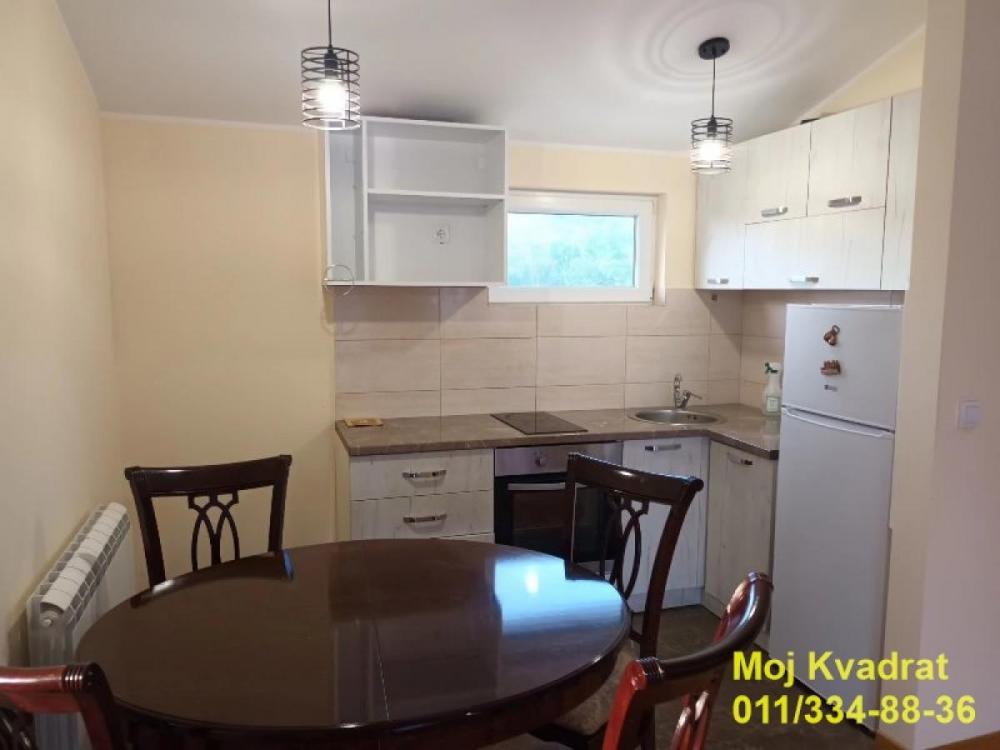 Stan na prodaju u Beogradu, Mirijevo, trosoban, 65m2, cena 126000 evra