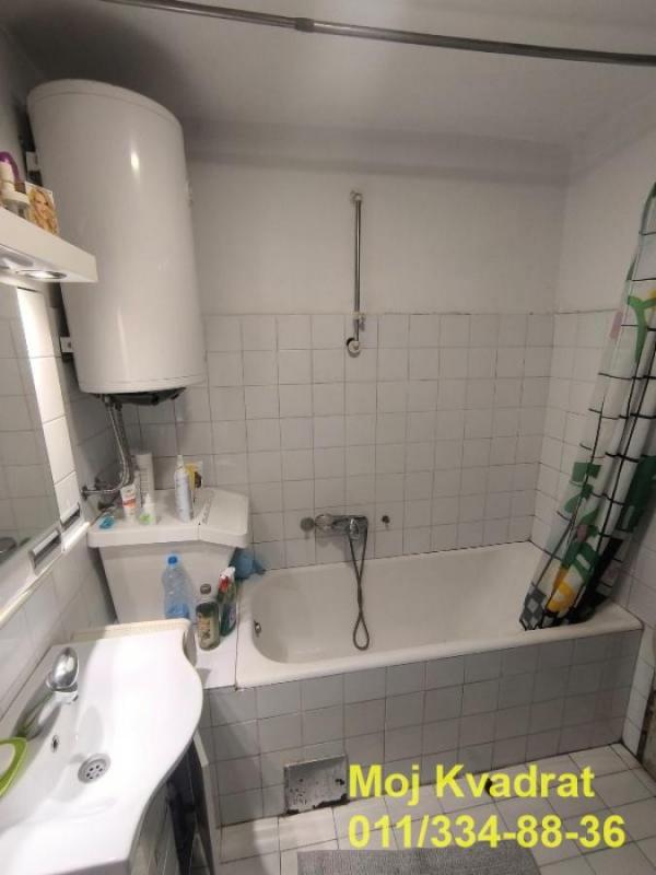 Stan na prodaju u Beogradu, Čukarica, jednoiposoban, 44m2, cena 128000 evra