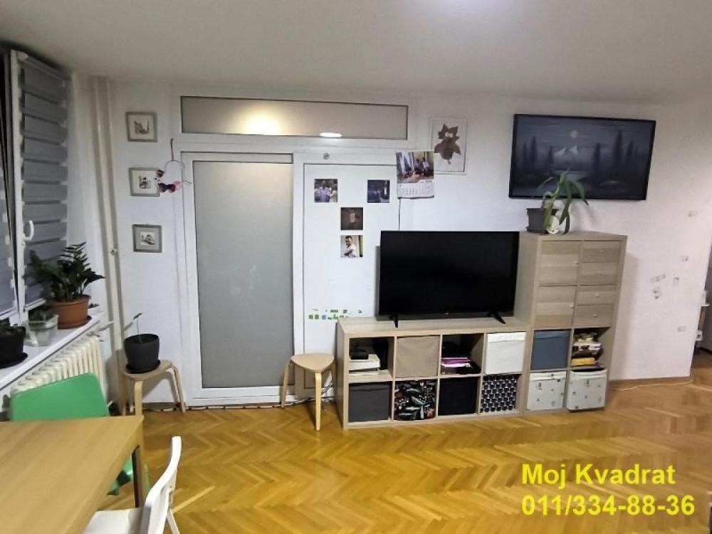 Stan na prodaju u Beogradu, Čukarica, jednoiposoban, 44m2, cena 128000 evra