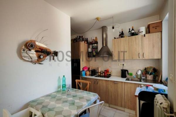 Stan na prodaju u Beogradu, Vračar, trosoban, 53m2, cena 197000 evra
